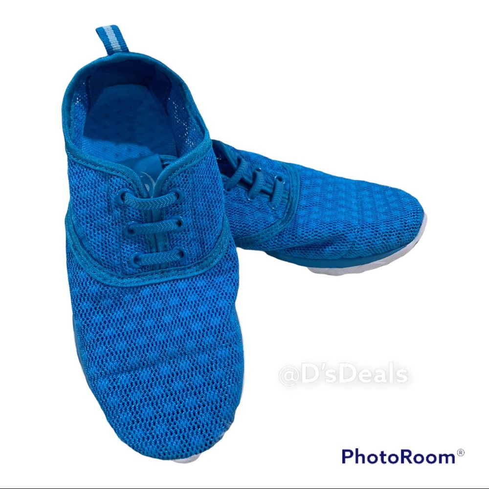 NEW KIDS WATER SHOES